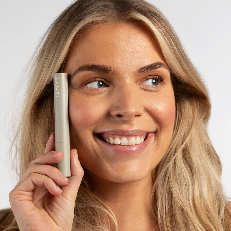 SANZI Eyelash Renewing Serum