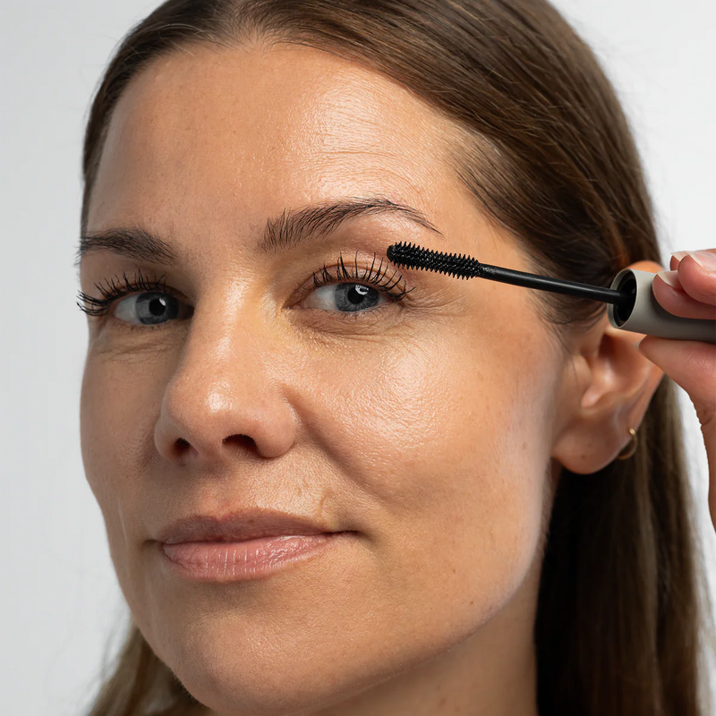 SANZI Mascara Volume & Curl (With Eyelash Serum)